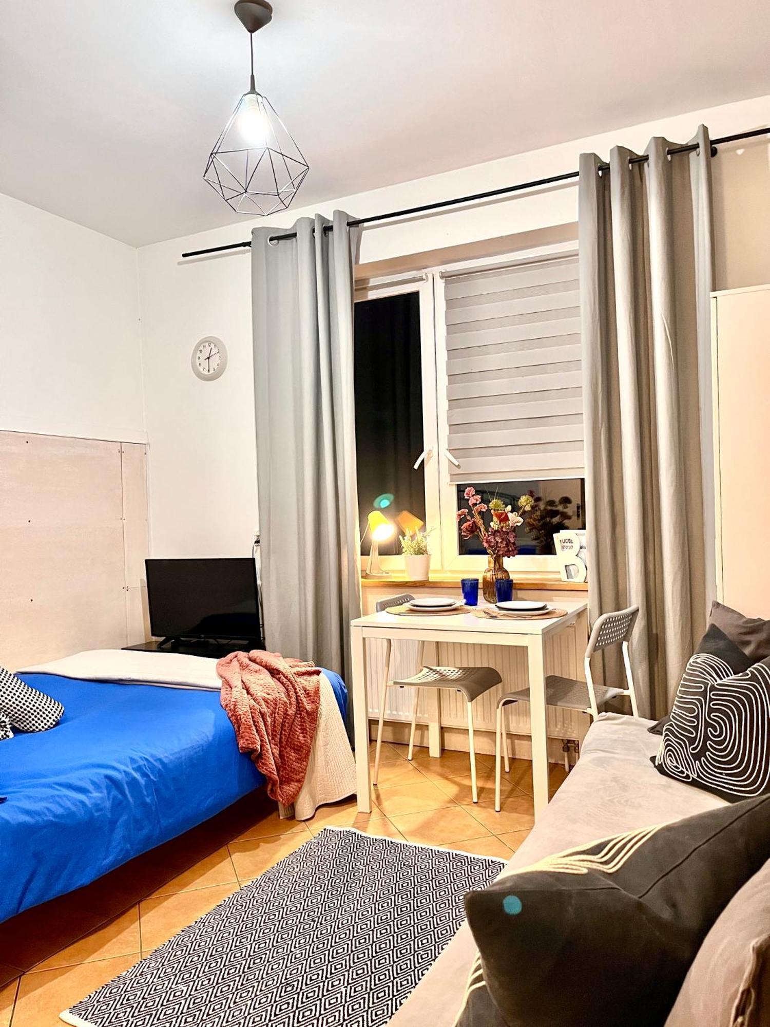 Chopin Apartments Self Check-In Warszawa Exteriör bild