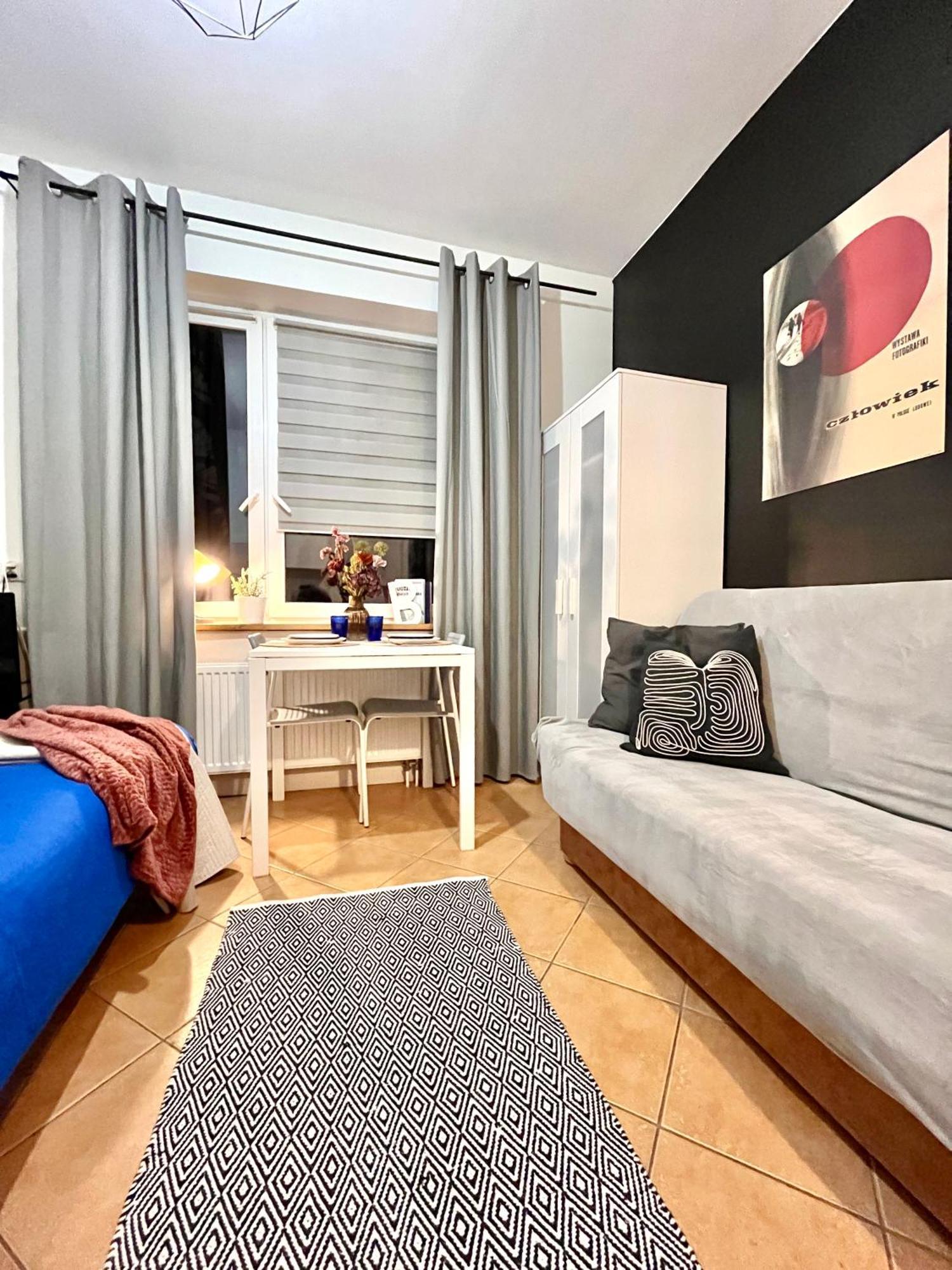 Chopin Apartments Self Check-In Warszawa Exteriör bild